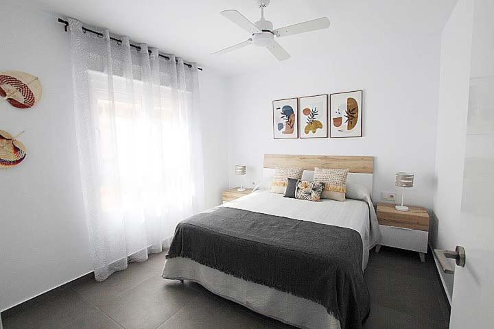 דירות גוארדמר דל סגורה Apartamento Primera Linea Playa Centro De Guardamar מראה חיצוני תמונה
